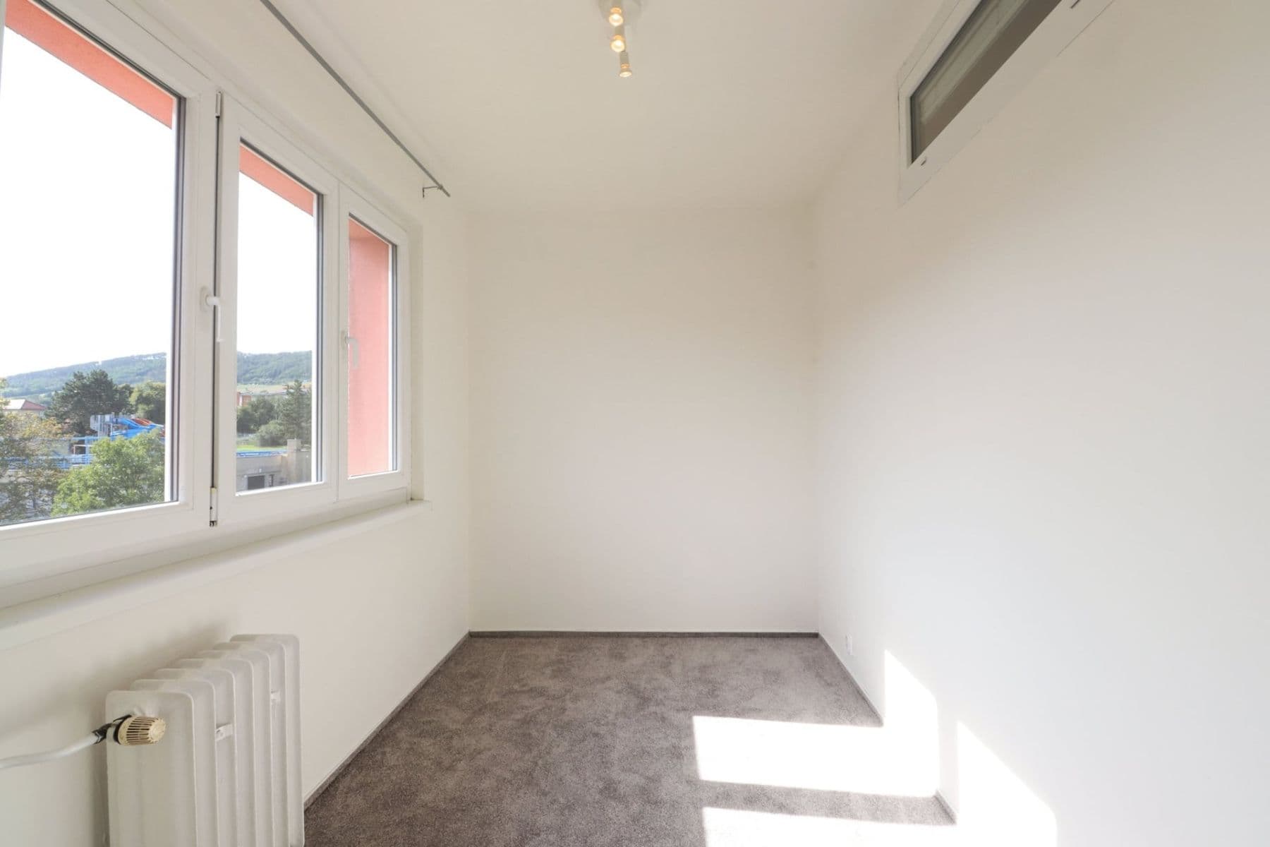 Pronájem bytu 2+kk 34 m², Švermova, Beroun, Středočeský kraj Pronájem bytu 2+kk 34 m², Švermova, Beroun, Středočeský kraj