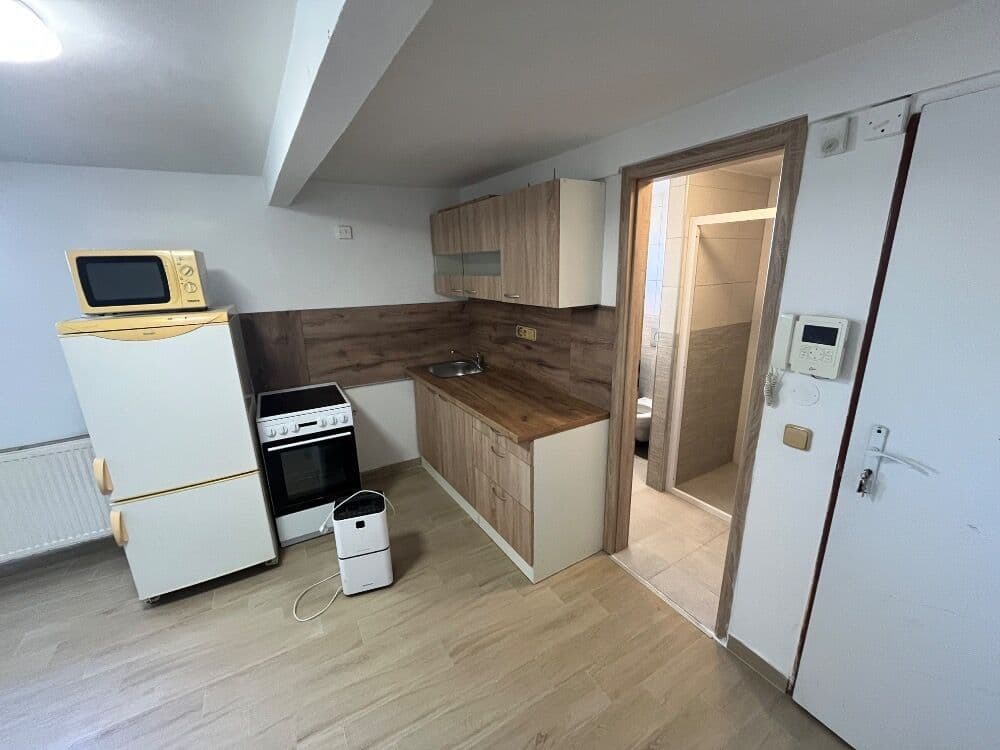 Pronájem bytu 1+kk 21 m², Luční, Mladá Boleslav, Středočeský kraj Pronájem bytu 1+kk 21 m², Luční, Mladá Boleslav, Středočeský kraj