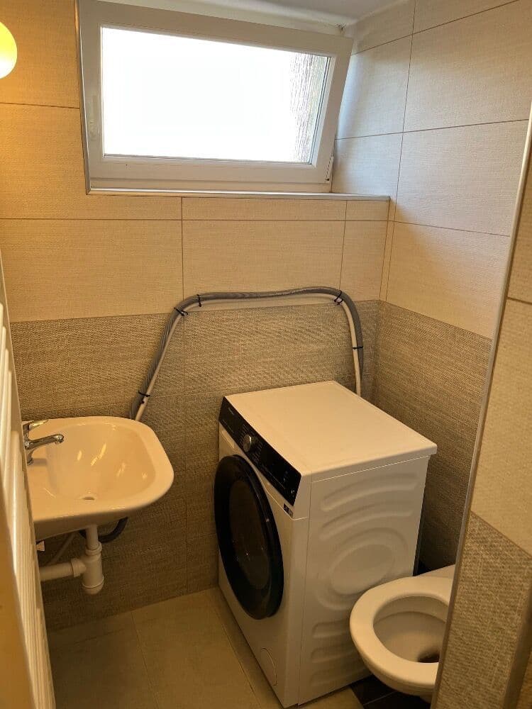 Pronájem bytu 1+kk 21 m², Luční, Mladá Boleslav, Středočeský kraj Pronájem bytu 1+kk 21 m², Luční, Mladá Boleslav, Středočeský kraj