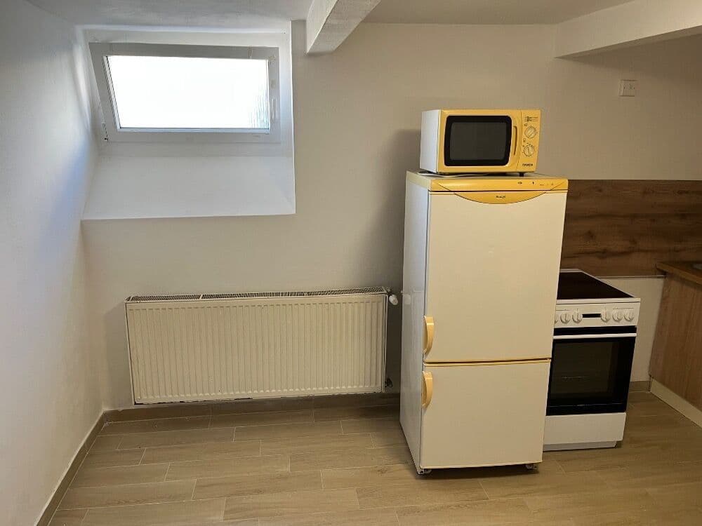 Pronájem bytu 1+kk 21 m², Luční, Mladá Boleslav, Středočeský kraj Pronájem bytu 1+kk 21 m², Luční, Mladá Boleslav, Středočeský kraj