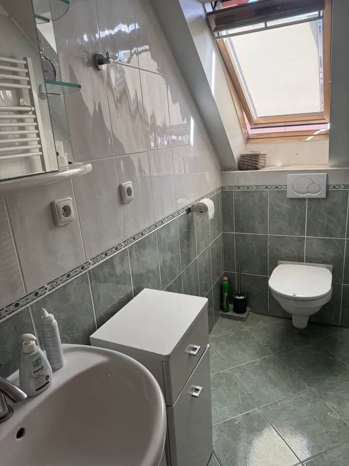Pronájem bytu 4+kk 74 m², Politických vězňů, Horoměřice, Středočeský kraj Pronájem bytu 4+kk 74 m², Politických vězňů, Horoměřice, Středočeský kraj