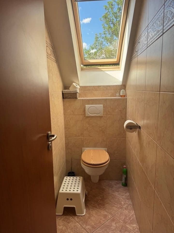 Pronájem bytu 4+kk 74 m², Politických vězňů, Horoměřice, Středočeský kraj Pronájem bytu 4+kk 74 m², Politických vězňů, Horoměřice, Středočeský kraj