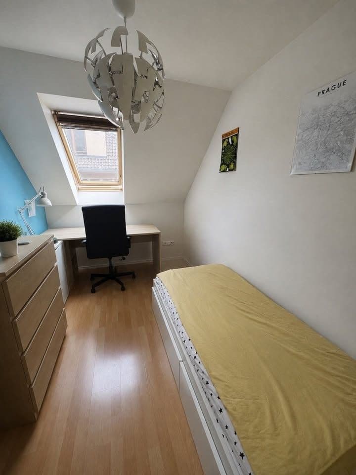 Pronájem bytu 4+kk 74 m², Politických vězňů, Horoměřice, Středočeský kraj Pronájem bytu 4+kk 74 m², Politických vězňů, Horoměřice, Středočeský kraj