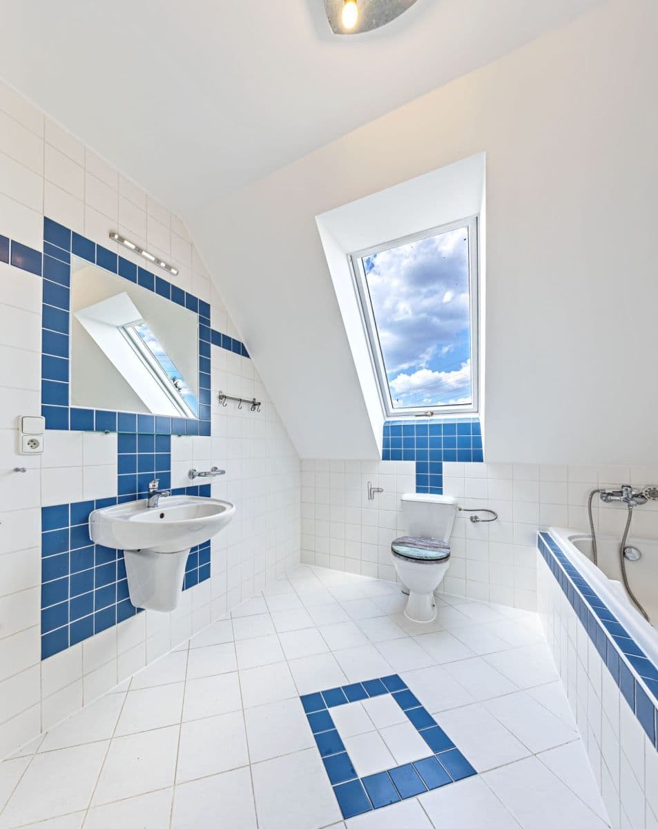 Prodej domu 230 m², pozemek 492 m², Přední, Zvole, Středočeský kraj Prodej domu 230 m², pozemek 492 m², Přední, Zvole, Středočeský kraj