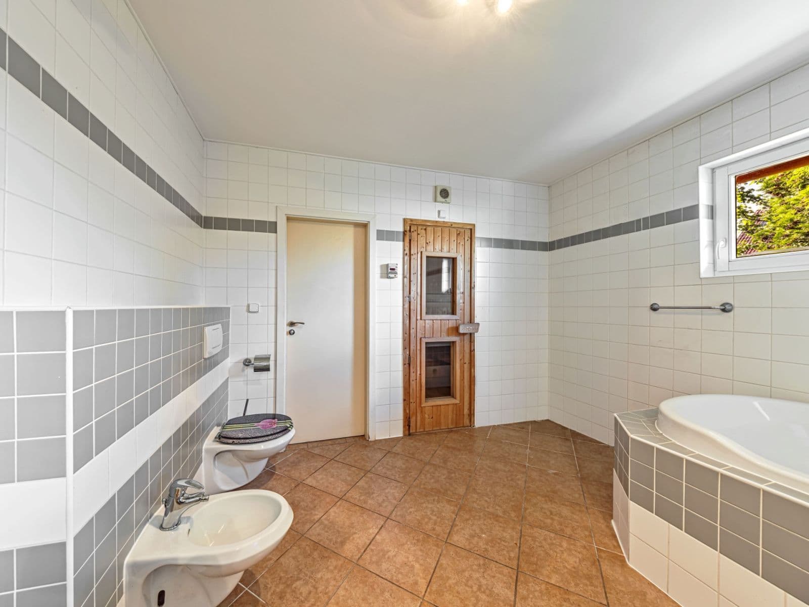 Prodej domu 230 m², pozemek 492 m², Přední, Zvole, Středočeský kraj Prodej domu 230 m², pozemek 492 m², Přední, Zvole, Středočeský kraj
