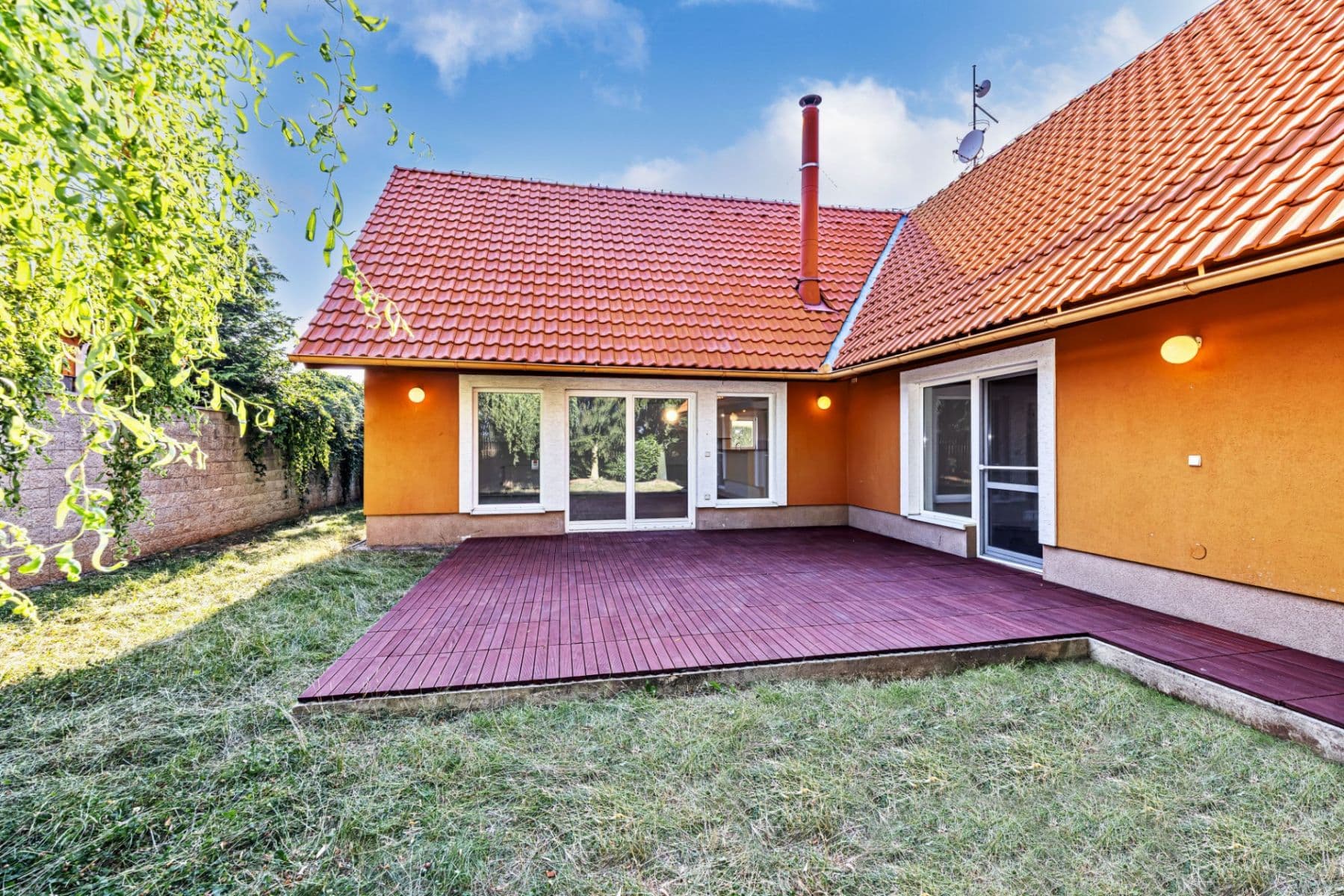 Prodej domu 230 m², pozemek 492 m², Přední, Zvole, Středočeský kraj Prodej domu 230 m², pozemek 492 m², Přední, Zvole, Středočeský kraj