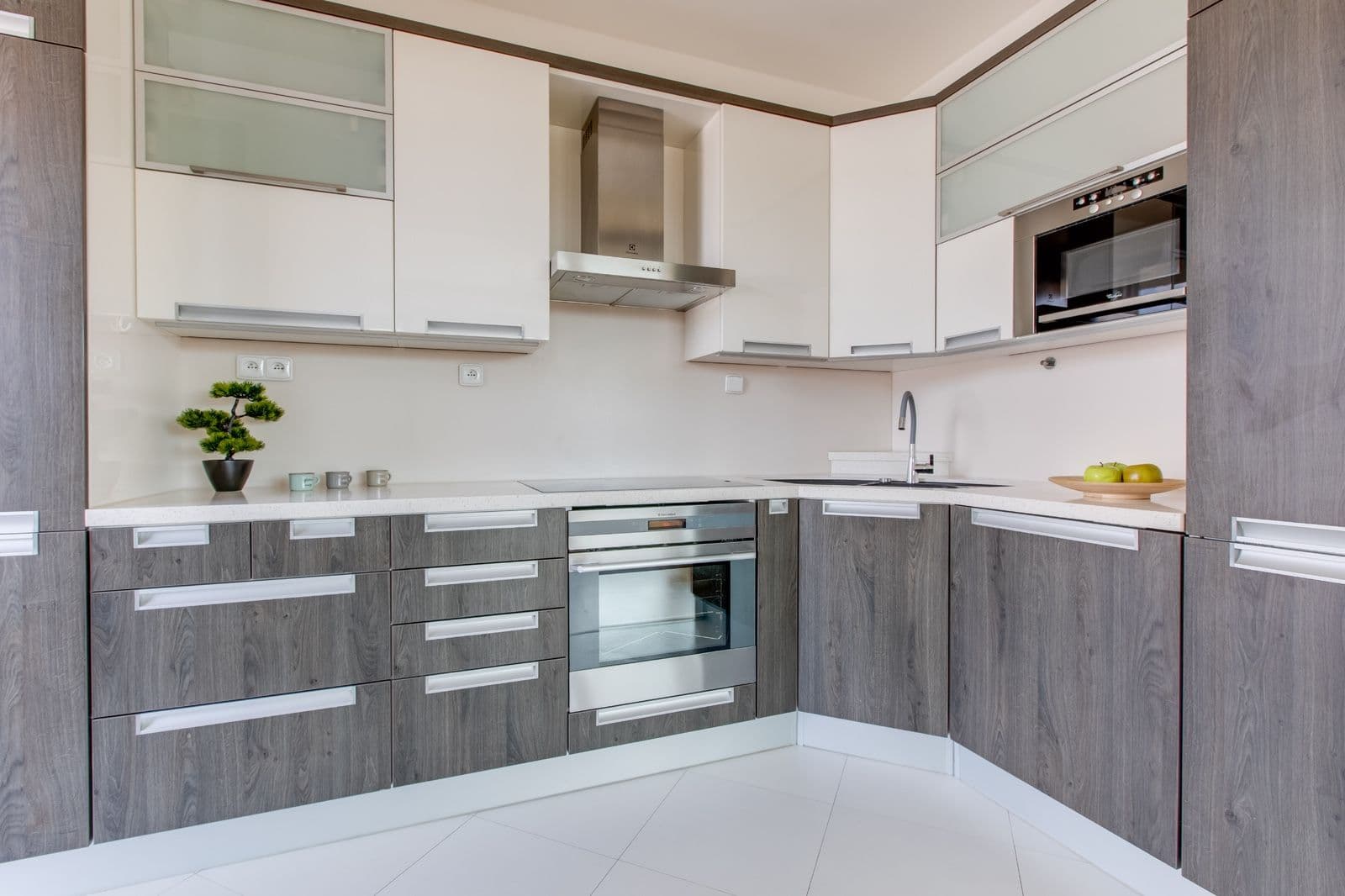Pronájem bytu 3+kk 81 m², Musílkova, Praha, Praha Pronájem bytu 3+kk 81 m², Musílkova, Praha, Praha