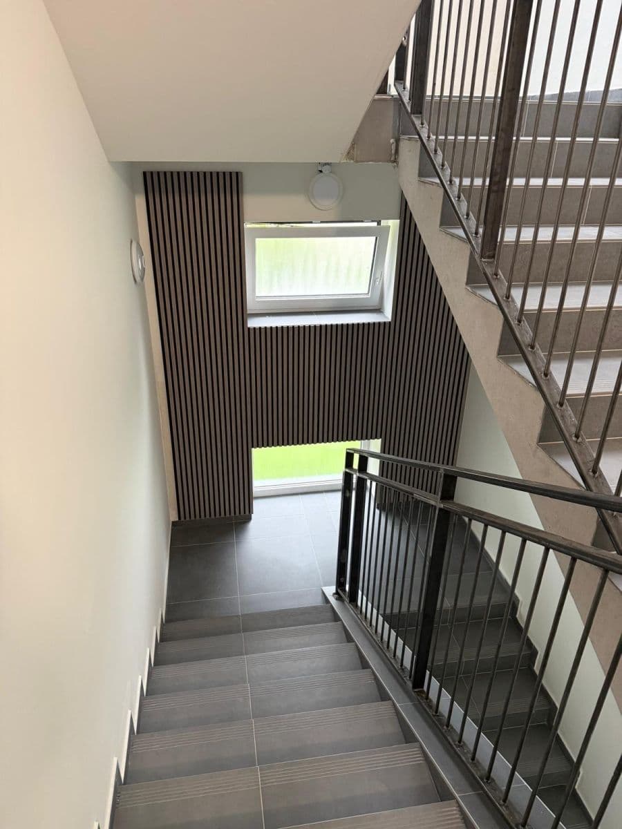 Pronájem bytu 2+kk 50 m², Průběžná, Bobnice, Středočeský kraj Pronájem bytu 2+kk 50 m², Průběžná, Bobnice, Středočeský kraj