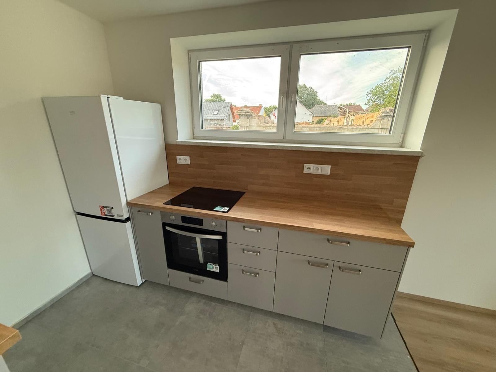 Pronájem bytu 2+kk 50 m², Průběžná, Bobnice, Středočeský kraj Pronájem bytu 2+kk 50 m², Průběžná, Bobnice, Středočeský kraj