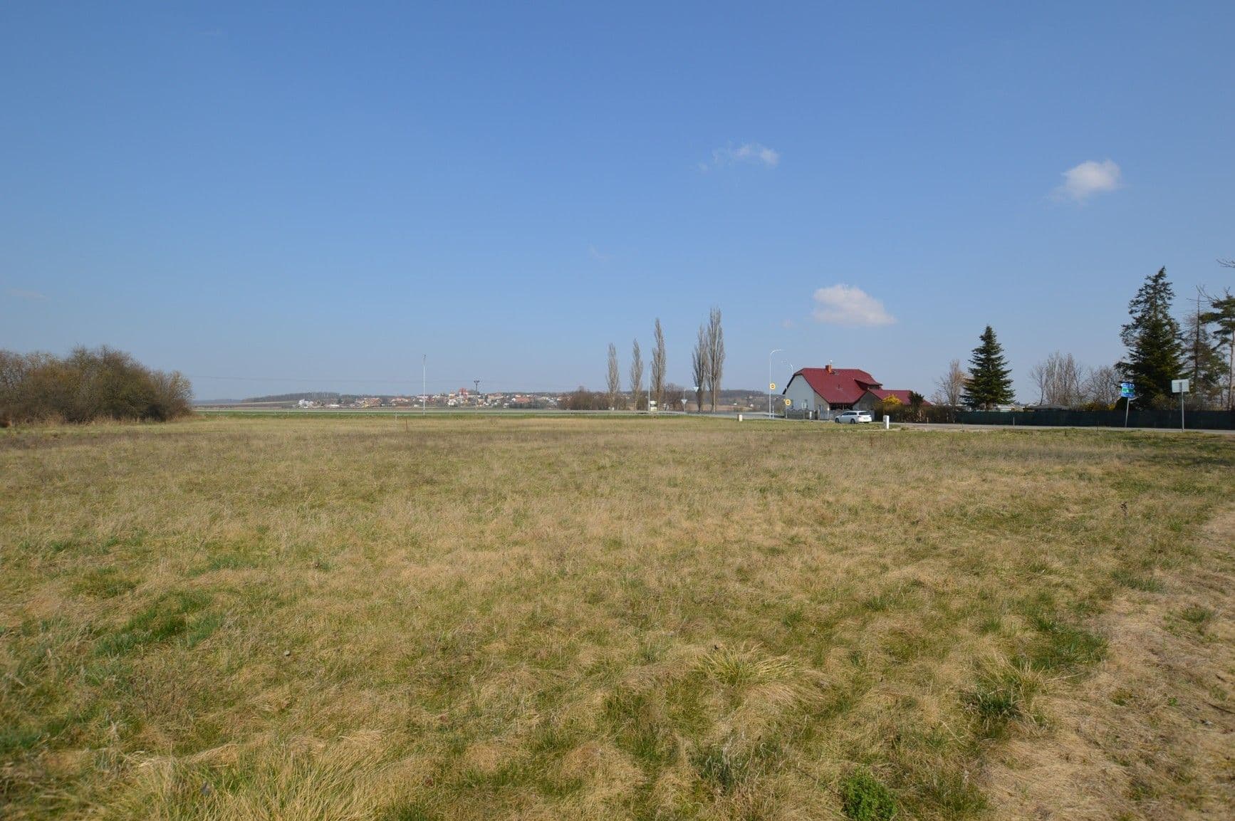 Prodej pozemku 1.331 m², Lhota pod Libčany, Královéhradecký kraj Prodej pozemku 1.331 m², Lhota pod Libčany, Královéhradecký kraj