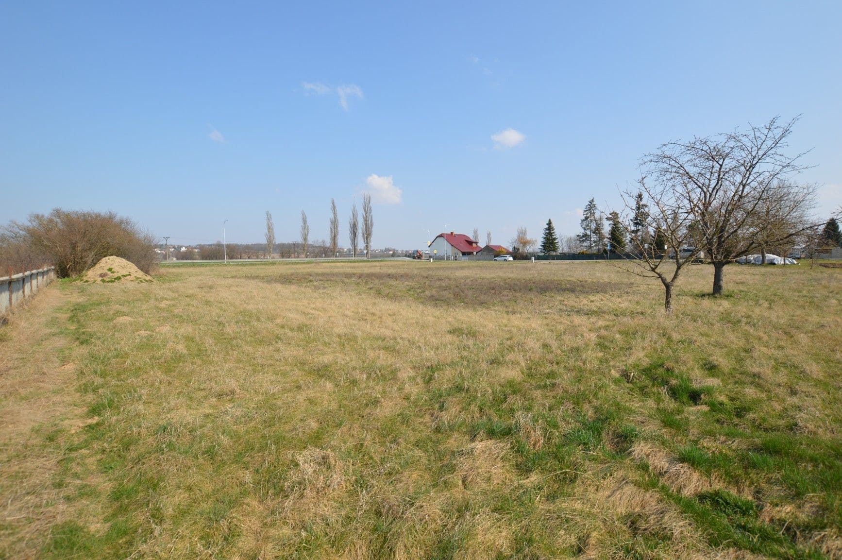 Prodej pozemku 1.331 m², Lhota pod Libčany, Královéhradecký kraj Prodej pozemku 1.331 m², Lhota pod Libčany, Královéhradecký kraj