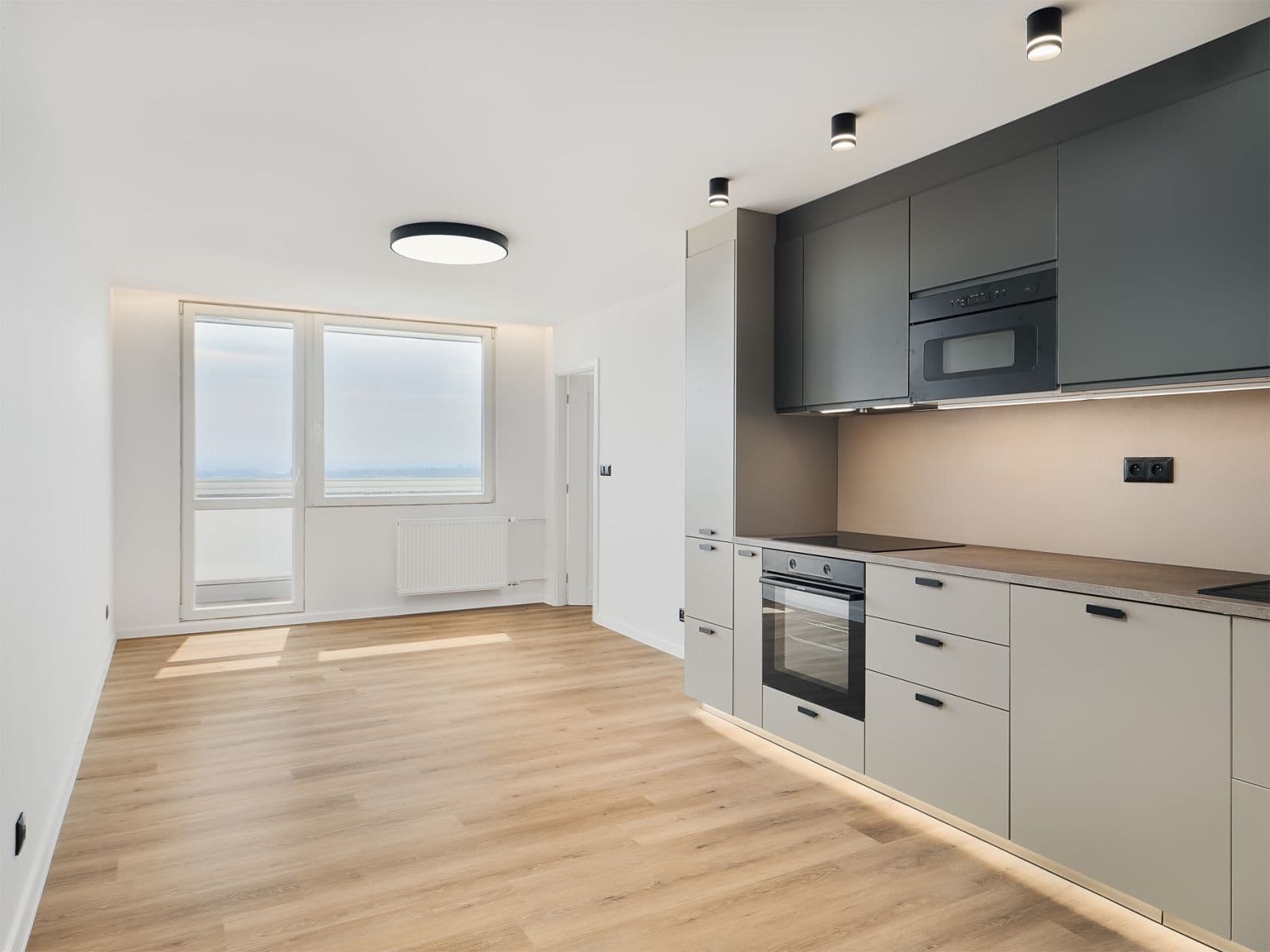 Prodej bytu 4+kk 78 m², Hlavní, Praha, Praha Prodej bytu 4+kk 78 m², Hlavní, Praha, Praha