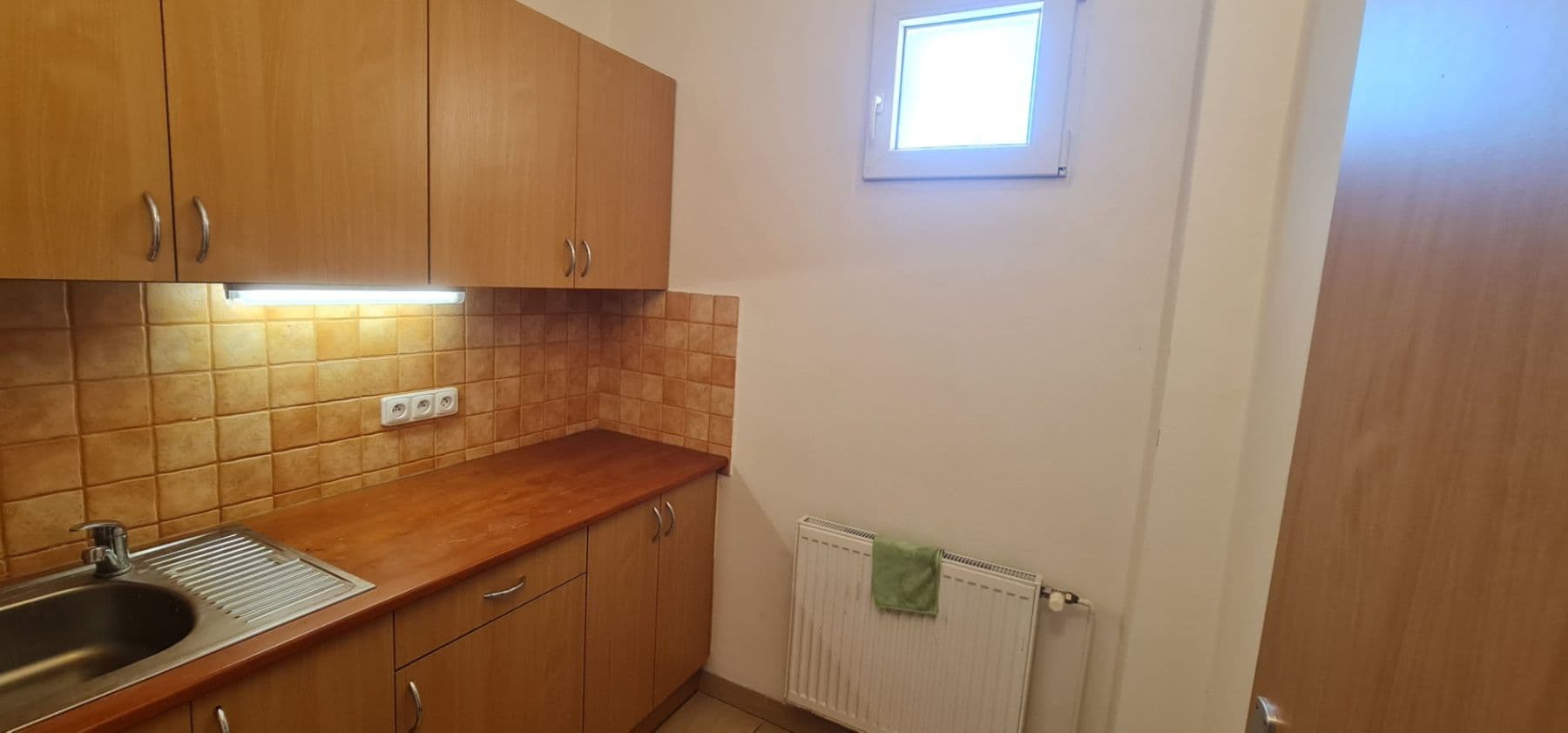 Pronájem kanceláře 60 m², Nad Porubkou, Ostrava, Moravskoslezský kraj Pronájem kanceláře 60 m², Nad Porubkou, Ostrava, Moravskoslezský kraj