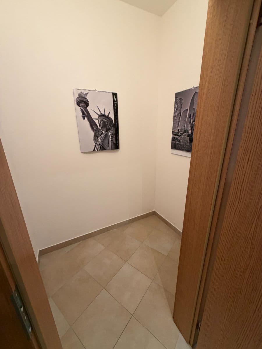 Prodej bytu 2+kk 57 m², Pavla Beneše, Praha, Praha Prodej bytu 2+kk 57 m², Pavla Beneše, Praha, Praha