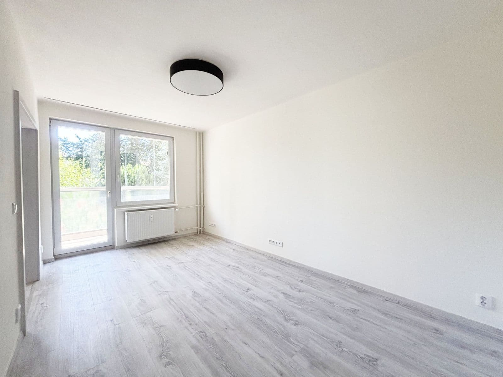 Pronájem bytu 1+1 43 m², U plynárny, Praha, Praha Pronájem bytu 1+1 43 m², U plynárny, Praha, Praha