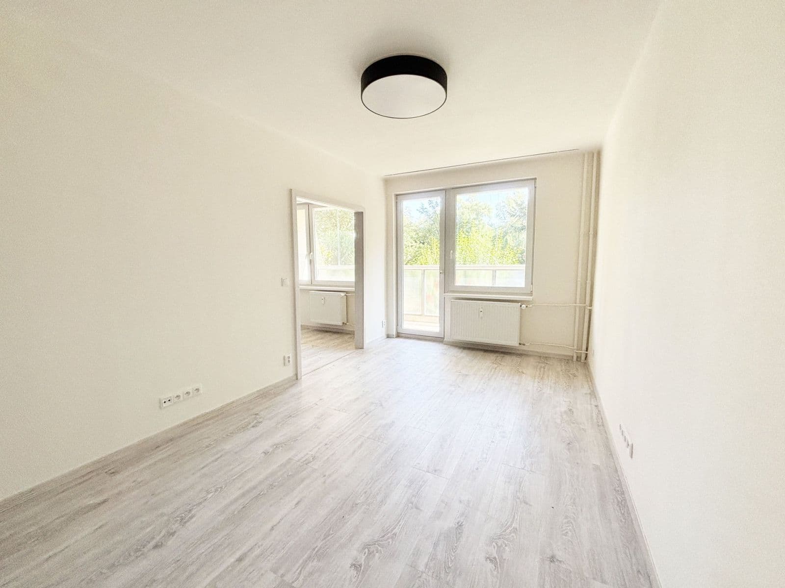 Pronájem bytu 1+1 43 m², U plynárny, Praha, Praha Pronájem bytu 1+1 43 m², U plynárny, Praha, Praha
