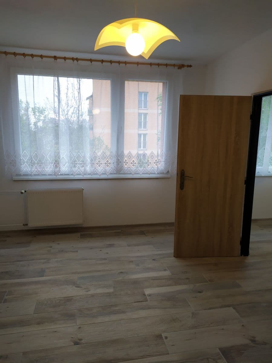 Pronájem bytu 1+1 37 m², Sokolovská, Tábor, Jihočeský kraj Pronájem bytu 1+1 37 m², Sokolovská, Tábor, Jihočeský kraj