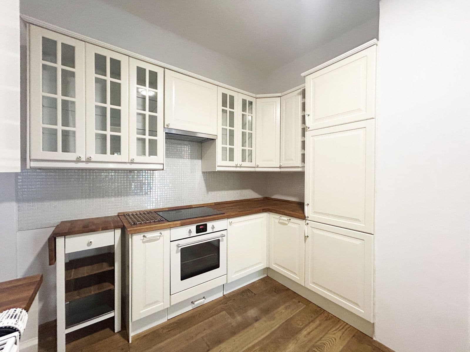 Pronájem bytu 2+kk 59 m², Plzeňská, Praha, Praha Pronájem bytu 2+kk 59 m², Plzeňská, Praha, Praha