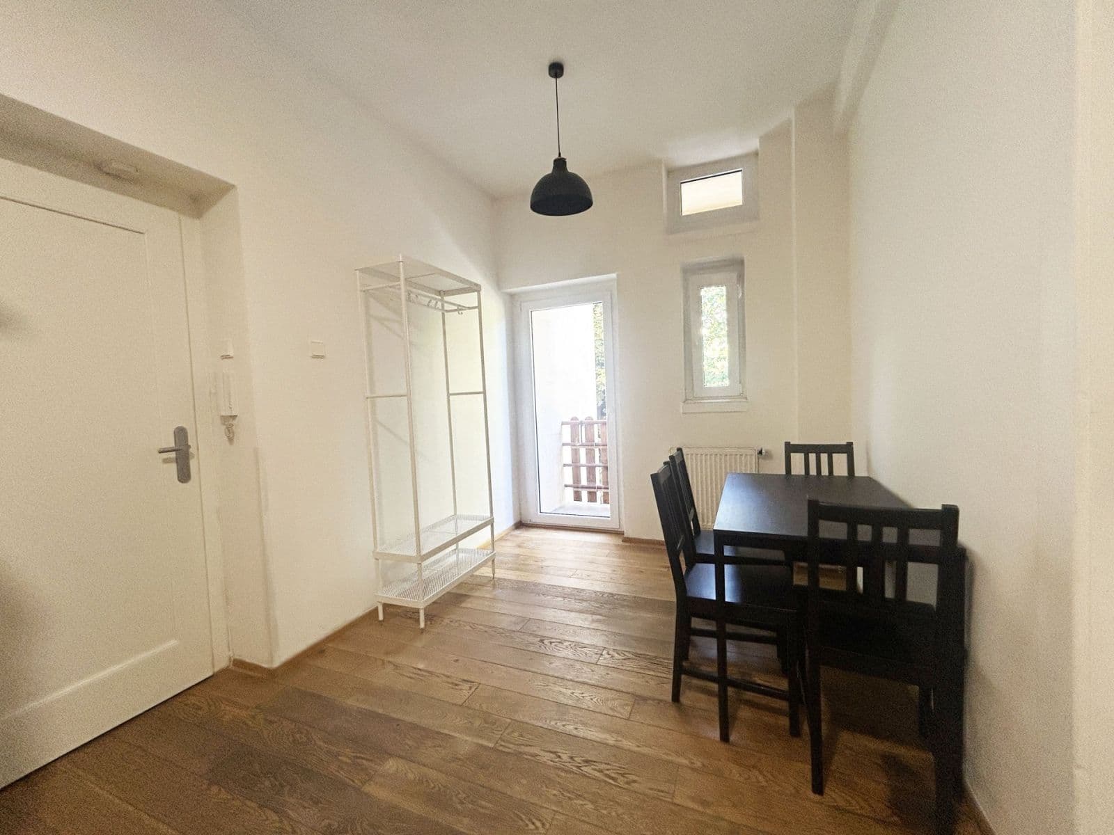Pronájem bytu 2+kk 59 m², Plzeňská, Praha, Praha Pronájem bytu 2+kk 59 m², Plzeňská, Praha, Praha