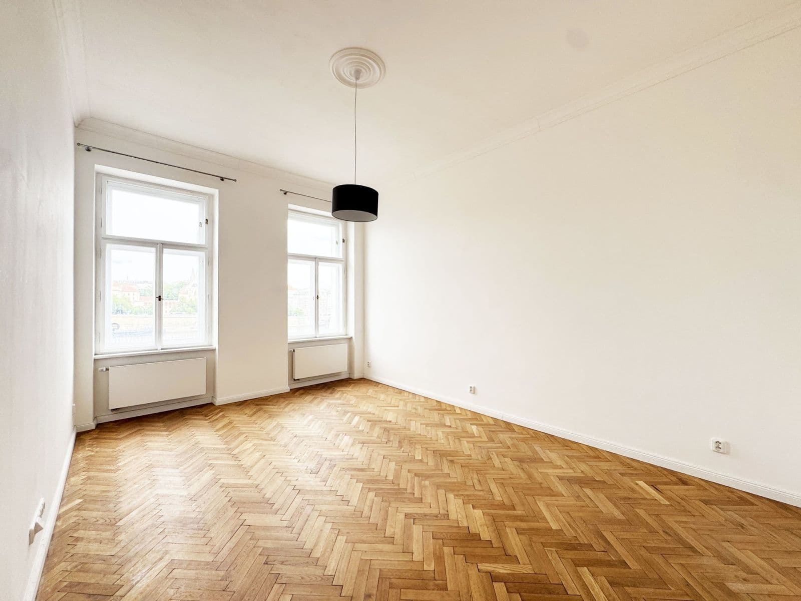 Pronájem bytu 2+kk 48 m², Hořejší nábřeží, Praha, Praha Pronájem bytu 2+kk 48 m², Hořejší nábřeží, Praha, Praha