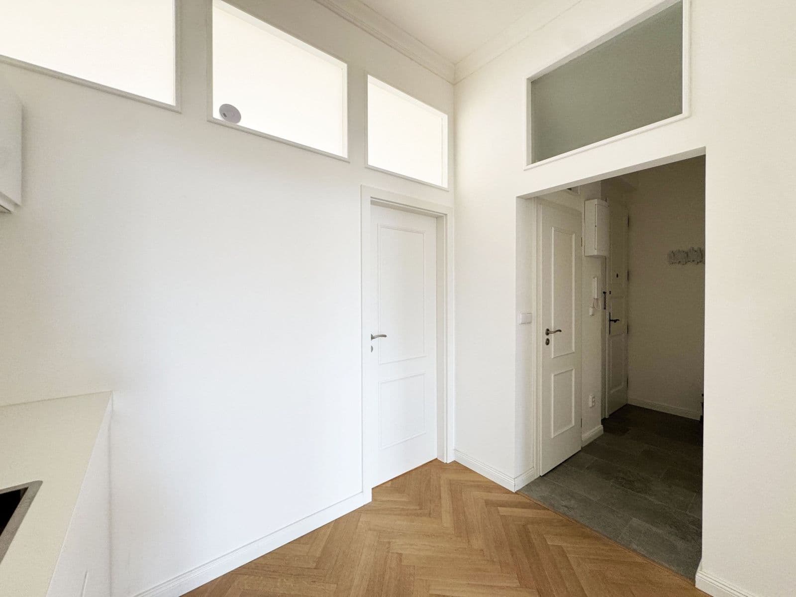 Pronájem bytu 2+kk 48 m², Hořejší nábřeží, Praha, Praha Pronájem bytu 2+kk 48 m², Hořejší nábřeží, Praha, Praha