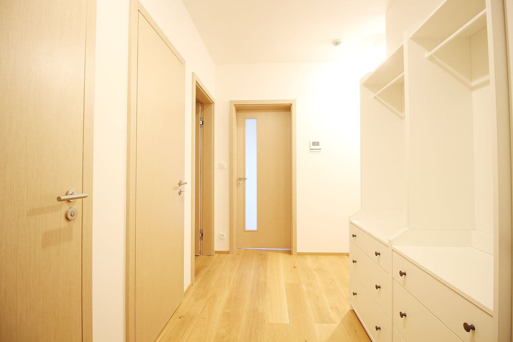 Pronájem bytu 3+kk 94 m², Pod Juliskou, Praha, Praha Pronájem bytu 3+kk 94 m², Pod Juliskou, Praha, Praha