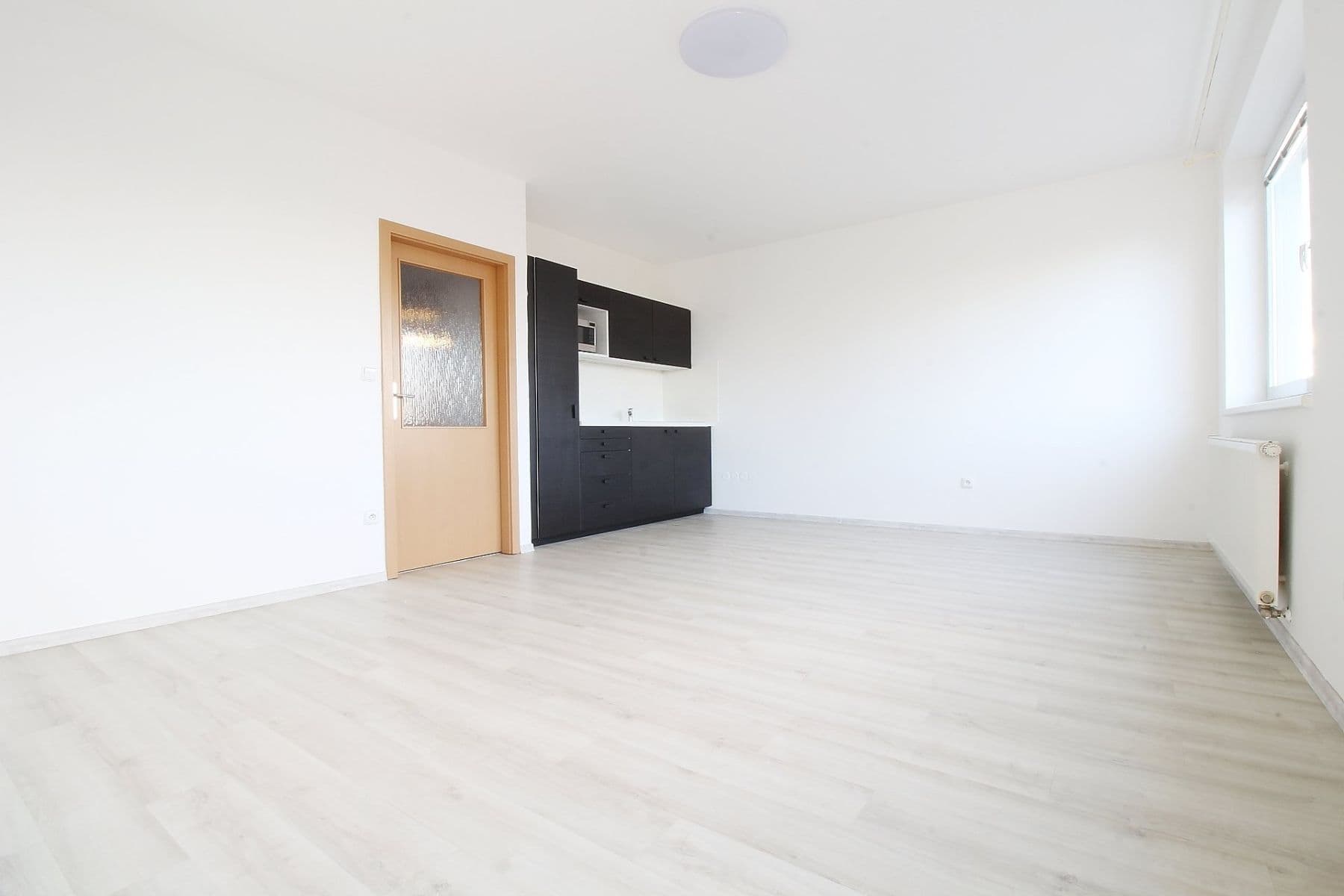 Pronájem bytu 1+kk 35 m², Teplická, Praha, Praha Pronájem bytu 1+kk 35 m², Teplická, Praha, Praha