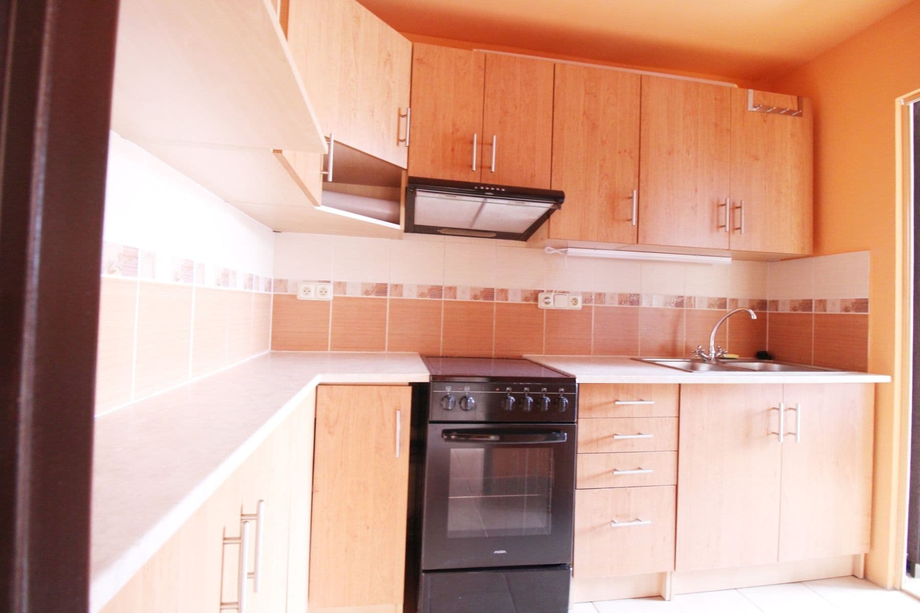 Pronájem bytu 2+kk 40 m², Poznaňská, Praha, Praha Pronájem bytu 2+kk 40 m², Poznaňská, Praha, Praha