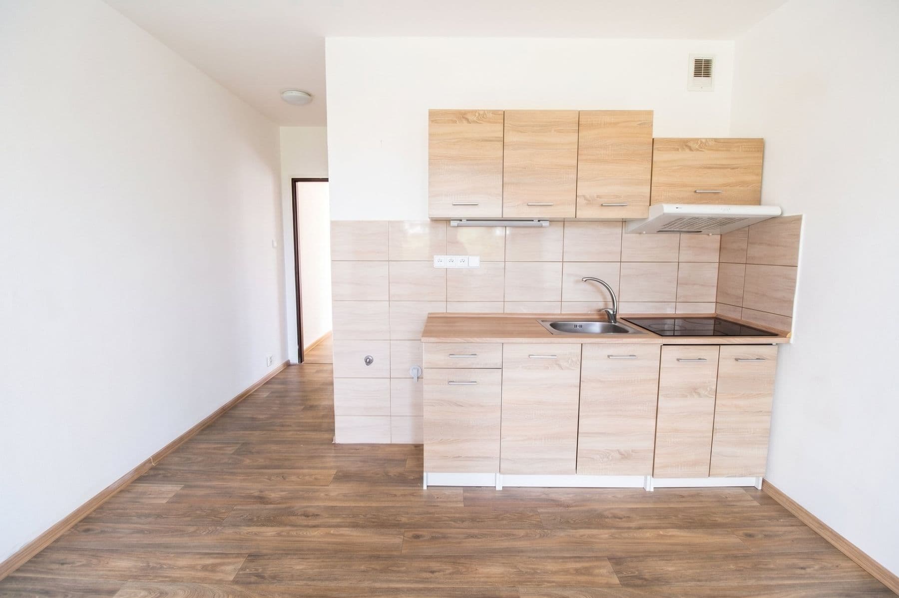Pronájem bytu 1+kk 31 m², Jana Drdy, Příbram, Středočeský kraj Pronájem bytu 1+kk 31 m², Jana Drdy, Příbram, Středočeský kraj