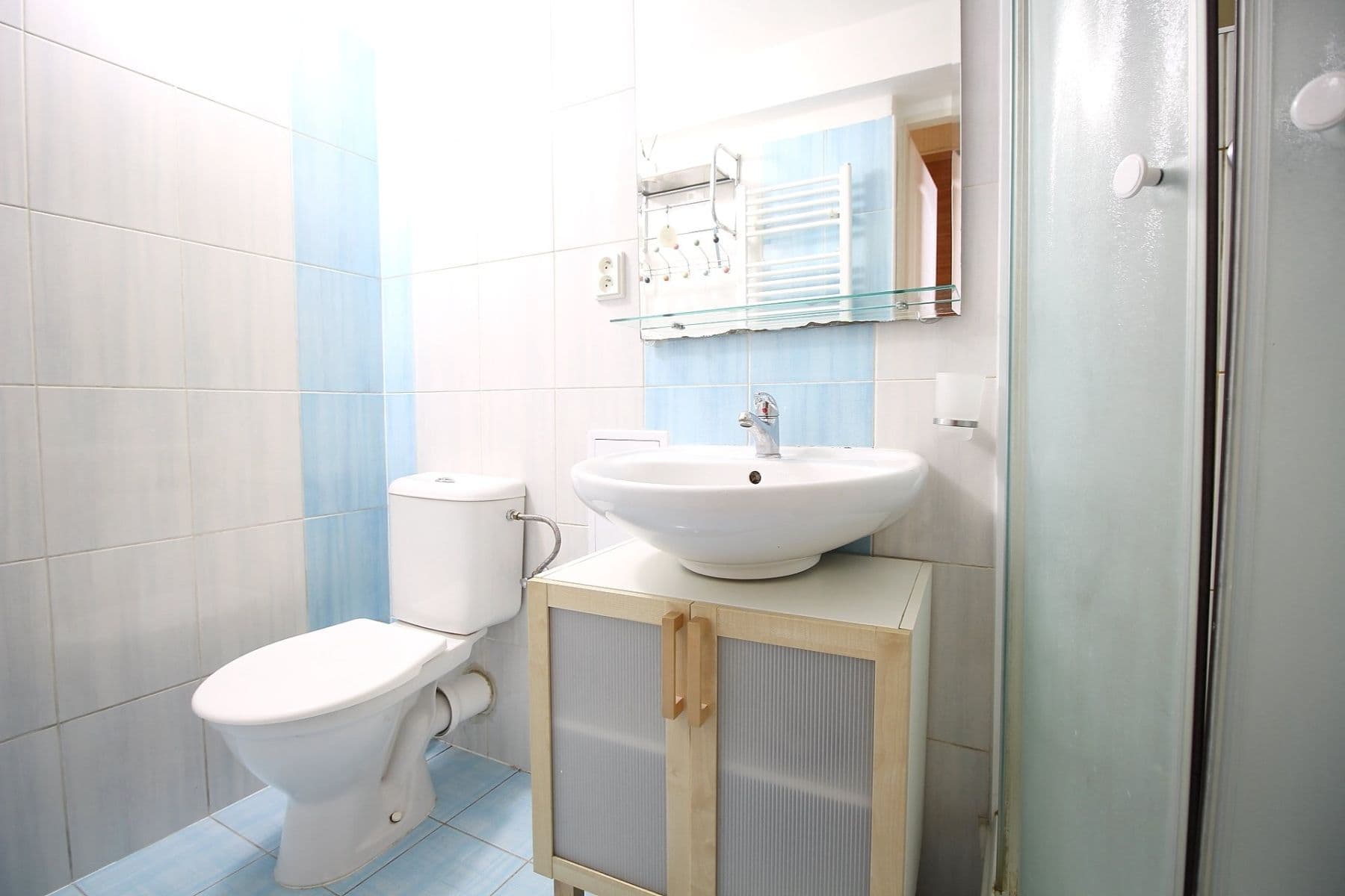 Pronájem bytu 1+1 47 m², Grafická, Praha, Praha Pronájem bytu 1+1 47 m², Grafická, Praha, Praha