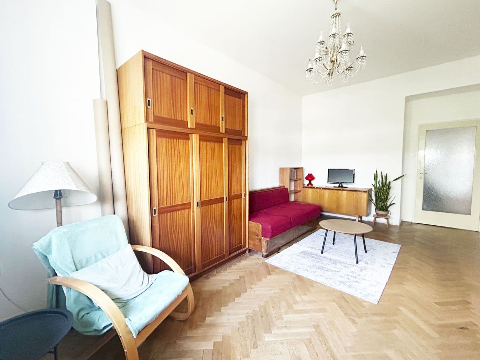 Pronájem bytu 2+1 73 m², Milady Horákové, Praha, Praha Pronájem bytu 2+1 73 m², Milady Horákové, Praha, Praha