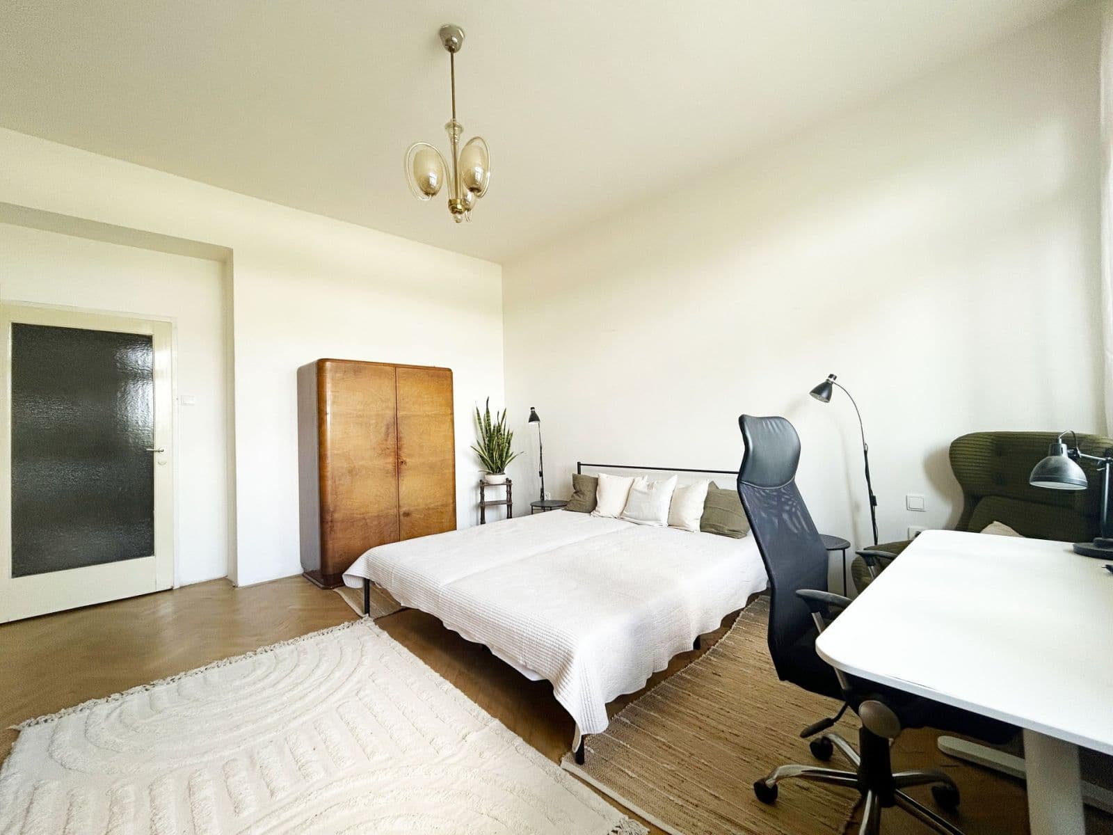 Pronájem bytu 2+1 73 m², Milady Horákové, Praha, Praha Pronájem bytu 2+1 73 m², Milady Horákové, Praha, Praha