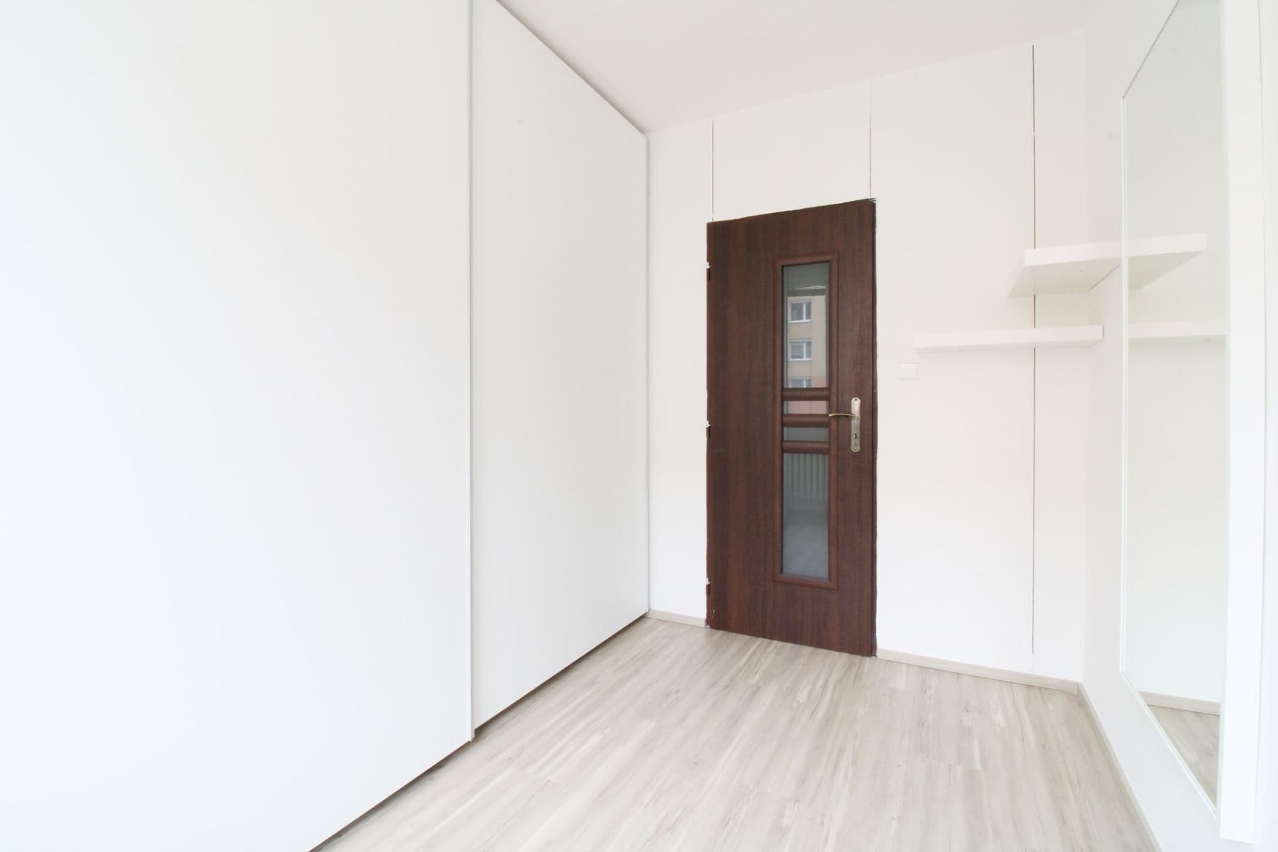 Pronájem bytu 3+1 55 m², Na růžovém poli, Kladno, Středočeský kraj Pronájem bytu 3+1 55 m², Na růžovém poli, Kladno, Středočeský kraj