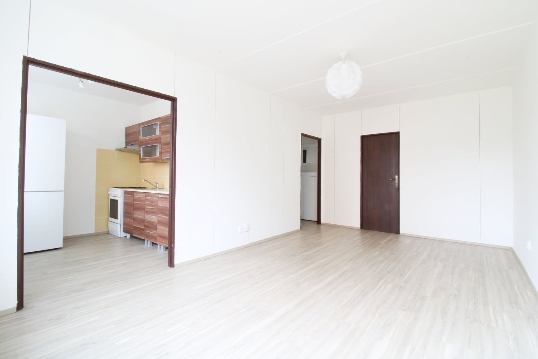 Pronájem bytu 3+1 55 m², Na růžovém poli, Kladno, Středočeský kraj Pronájem bytu 3+1 55 m², Na růžovém poli, Kladno, Středočeský kraj