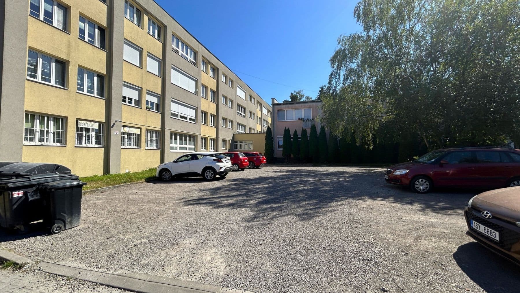 Pronájem bytu 3+kk 42 m², Moskevská, Kladno, Středočeský kraj Pronájem bytu 3+kk 42 m², Moskevská, Kladno, Středočeský kraj