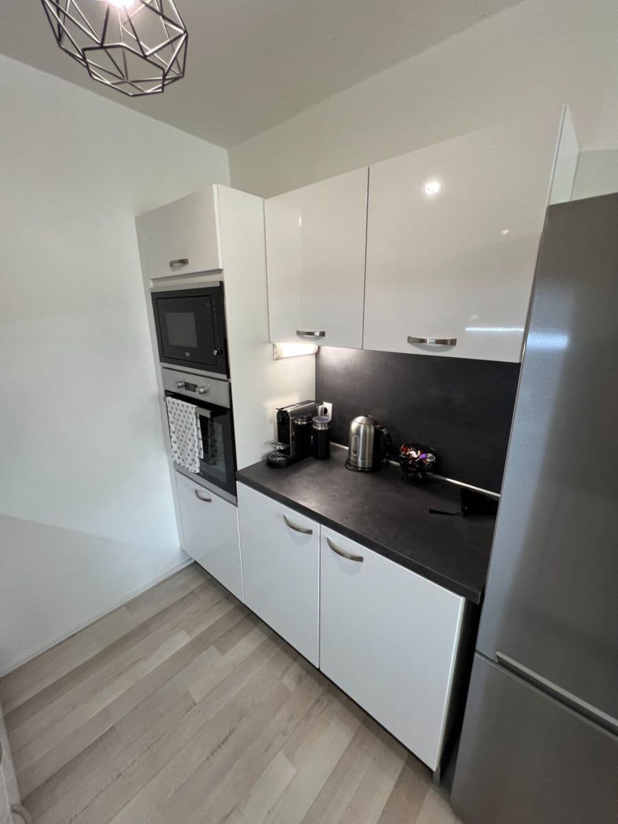 Pronájem bytu 2+kk 48 m², Malkovského, Praha, Praha Pronájem bytu 2+kk 48 m², Malkovského, Praha, Praha
