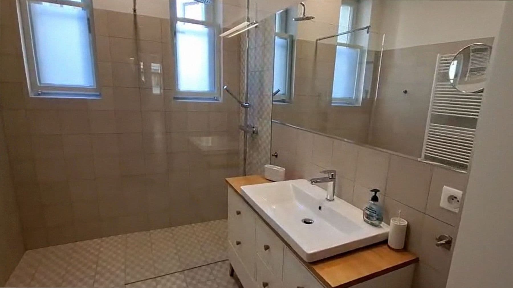 Pronájem bytu 2+kk 84 m², Žatecká, Praha, Praha Pronájem bytu 2+kk 84 m², Žatecká, Praha, Praha