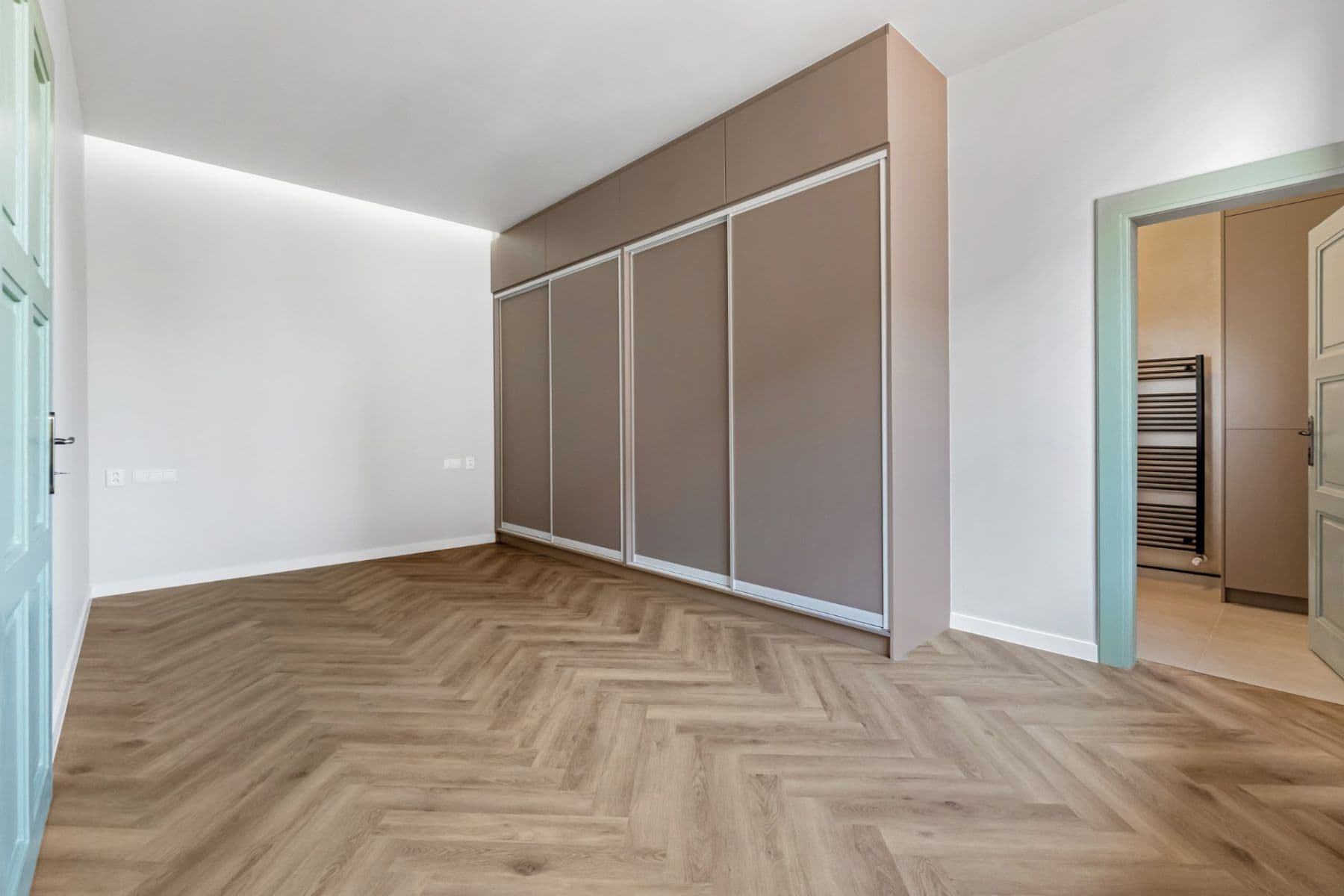 Prodej bytu 2+kk 65 m², Hůlkova, Praha, Praha Prodej bytu 2+kk 65 m², Hůlkova, Praha, Praha