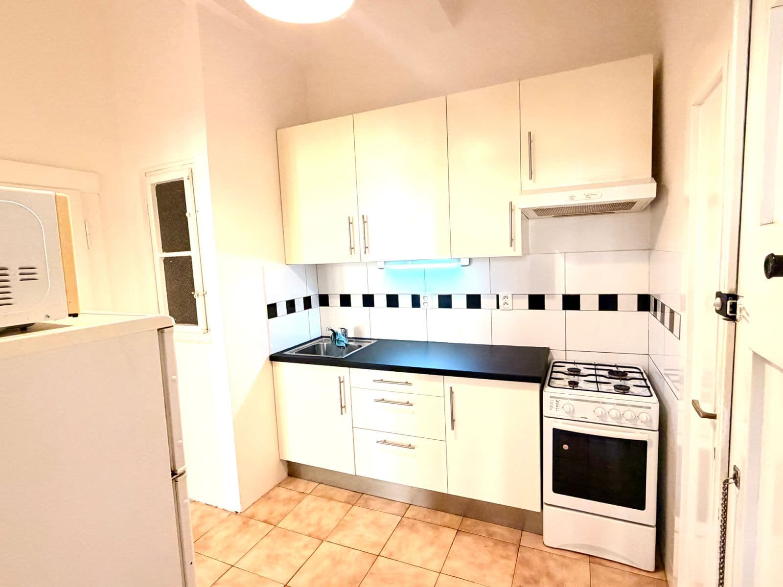 Pronájem bytu 2+kk 51 m², Biskupcova, Praha, Praha Pronájem bytu 2+kk 51 m², Biskupcova, Praha, Praha