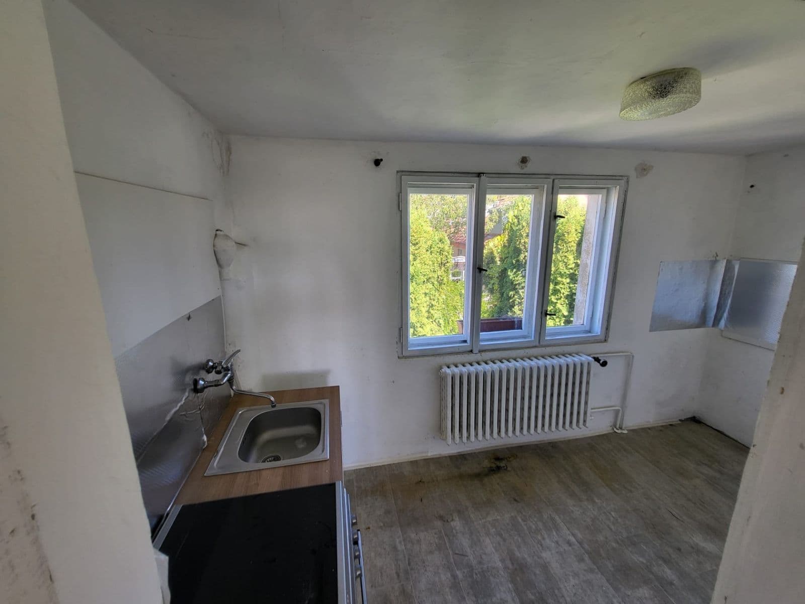 Prodej domu 70 m², pozemek 211 m², Záluské, Praha, Praha Prodej domu 70 m², pozemek 211 m², Záluské, Praha, Praha