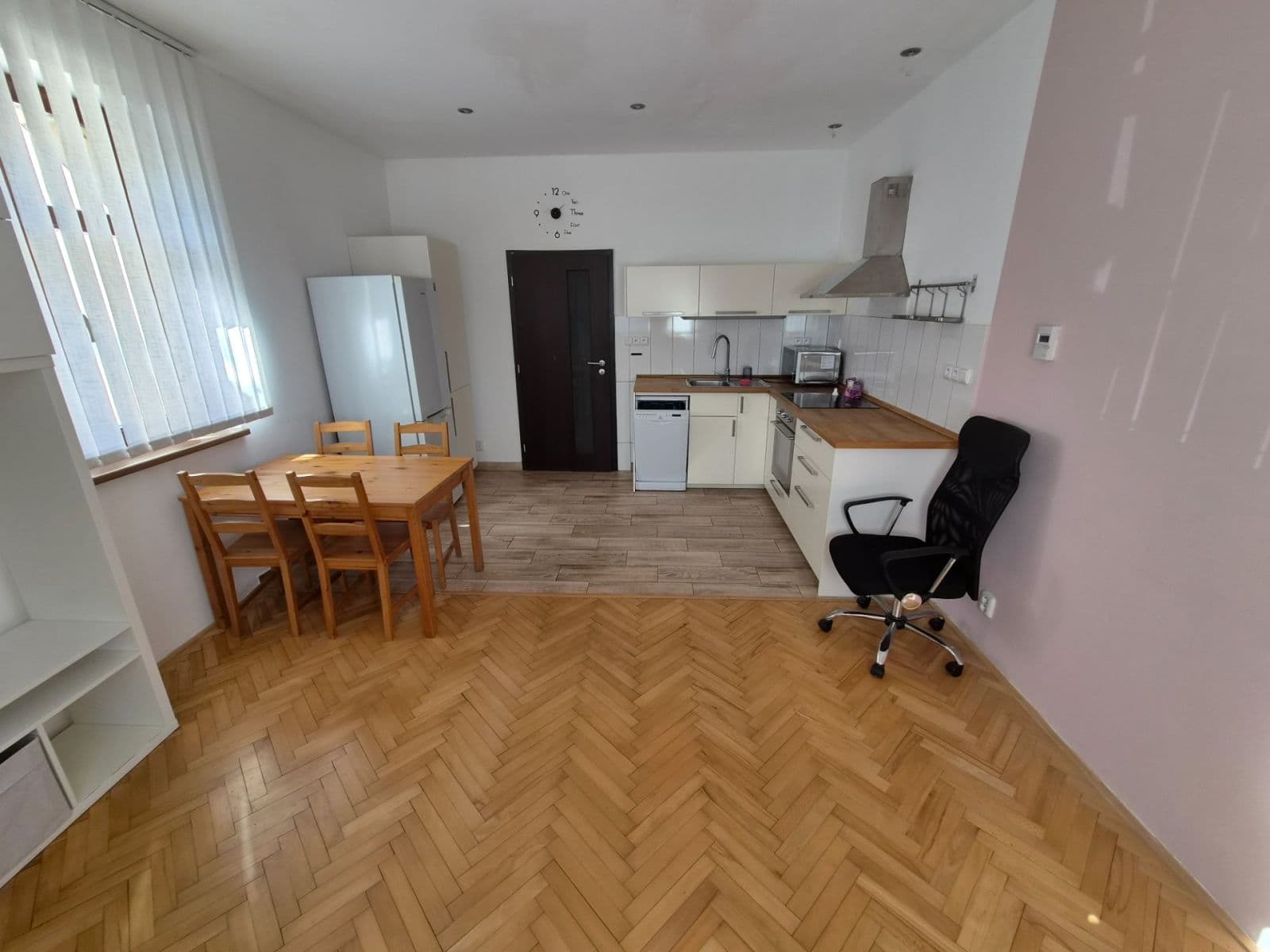 Pronájem bytu 2+kk 46 m², Khodlova, Praha, Praha Pronájem bytu 2+kk 46 m², Khodlova, Praha, Praha