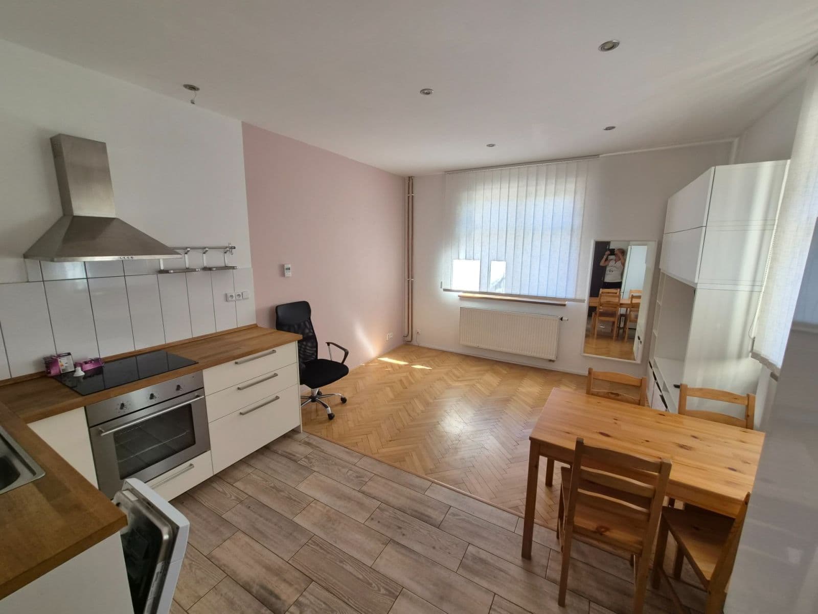 Pronájem bytu 2+kk 46 m², Khodlova, Praha, Praha Pronájem bytu 2+kk 46 m², Khodlova, Praha, Praha