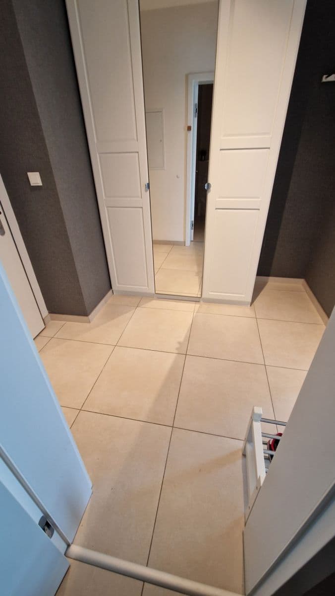 Pronájem bytu 1+kk 48 m², Kloudova, Praha, Praha Pronájem bytu 1+kk 48 m², Kloudova, Praha, Praha