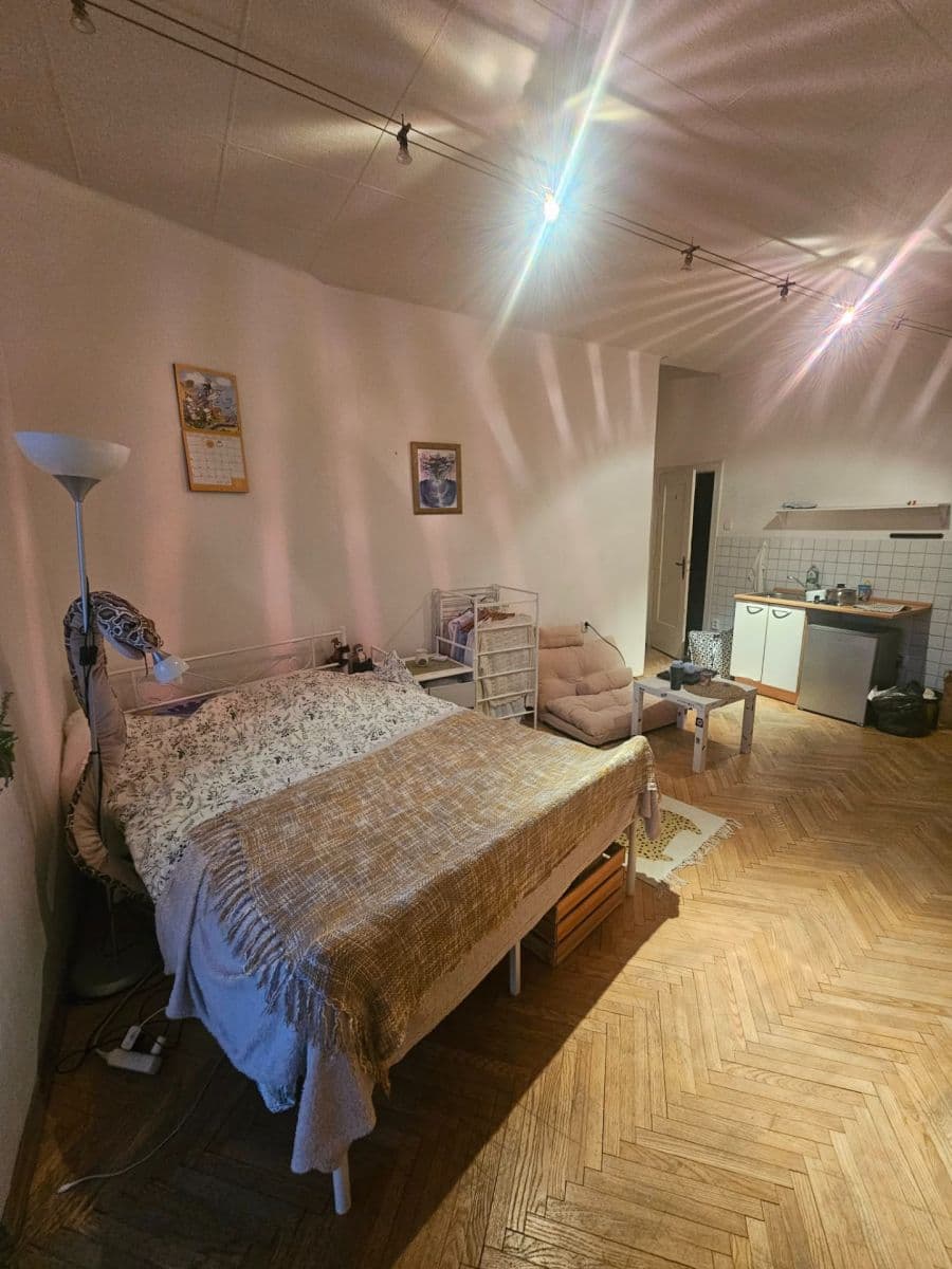 Pronájem bytu Garsoniéra 31 m², Prosecká, Praha, Praha Pronájem bytu Garsoniéra 31 m², Prosecká, Praha, Praha
