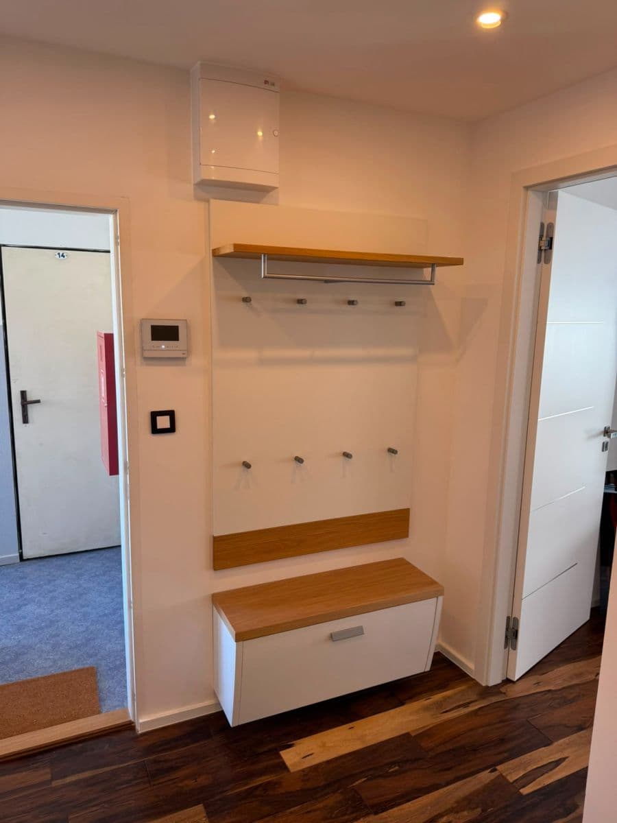 Pronájem bytu 3+kk 70 m², Pujmanové, Praha, Praha Pronájem bytu 3+kk 70 m², Pujmanové, Praha, Praha