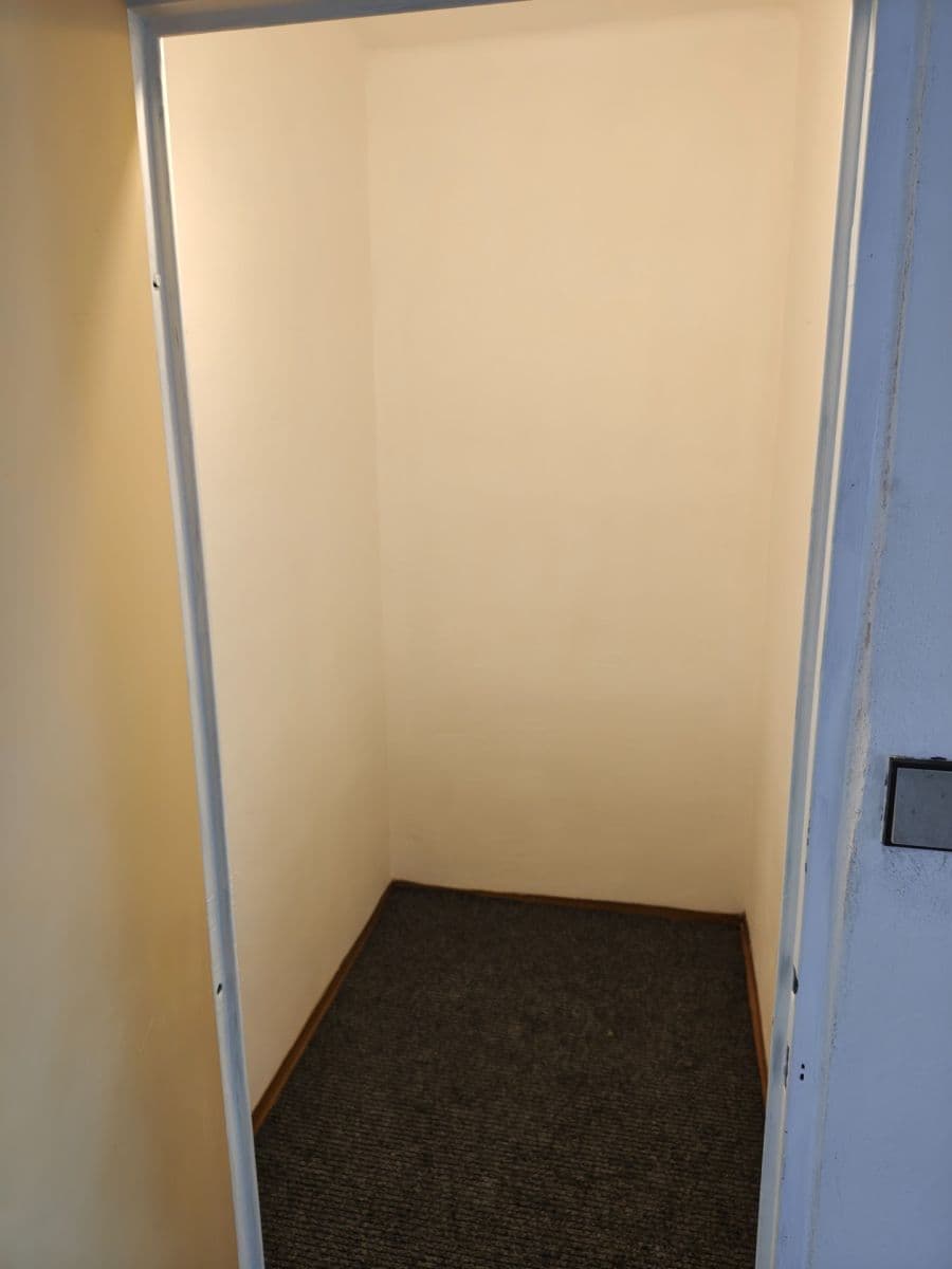 Prodej bytu 2+1 56 m², Mládežnická, Nymburk, Středočeský kraj Prodej bytu 2+1 56 m², Mládežnická, Nymburk, Středočeský kraj