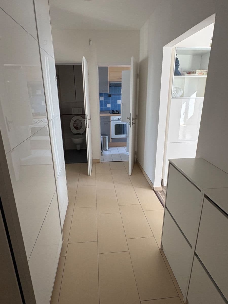 Pronájem bytu 3+kk 66 m², Na rovinách, Praha, Praha Pronájem bytu 3+kk 66 m², Na rovinách, Praha, Praha