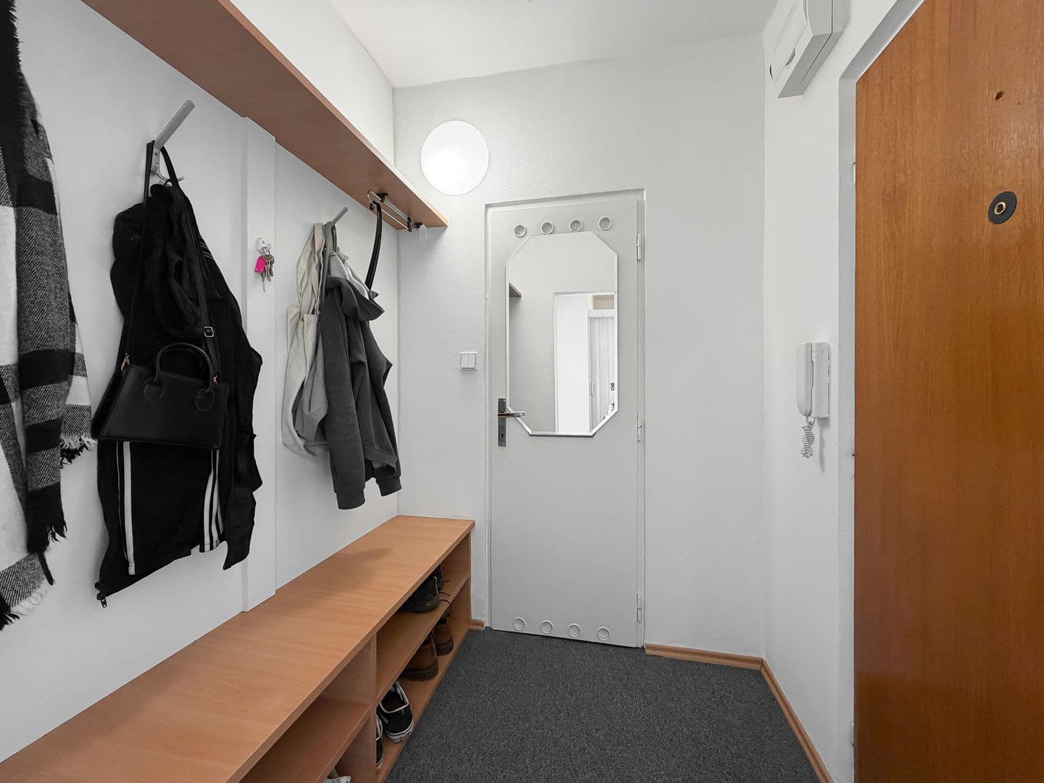 Pronájem bytu 1+1 45 m², Horácké náměstí, Brno, Jihomoravský kraj Pronájem bytu 1+1 45 m², Horácké náměstí, Brno, Jihomoravský kraj