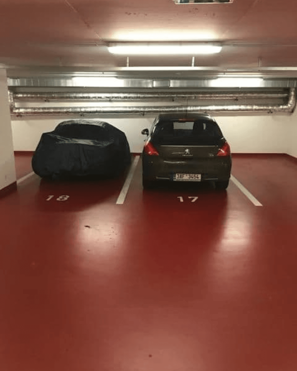 Prodej garáže 15 m², Pelušková, Praha, Praha Prodej garáže 15 m², Pelušková, Praha, Praha