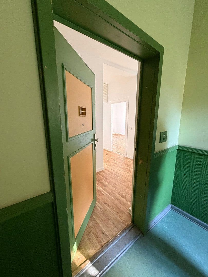 Prodej bytu 3+1 66 m², Sültstraße 60, Berlin, Berlín Prodej bytu 3+1 66 m², Sültstraße 60, Berlin, Berlín